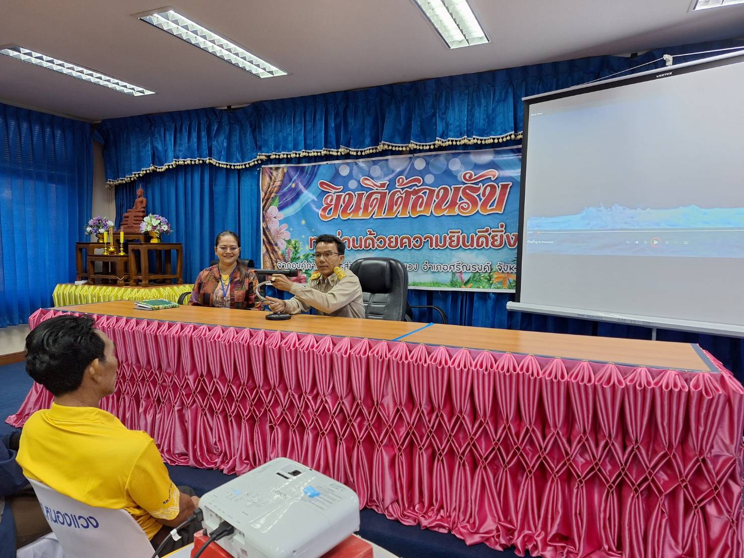 ต้อนรับคณะศึกษาดูงาน จากองค์การบริหารส่วนตำบลเมืองที อำเภอเมืองสุรินทร์ จังหวัดสุรินทร์