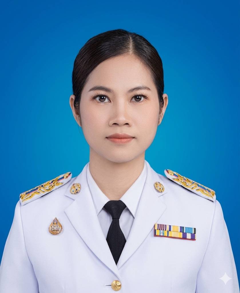 นางสาวพรไพลิน  สมใจ