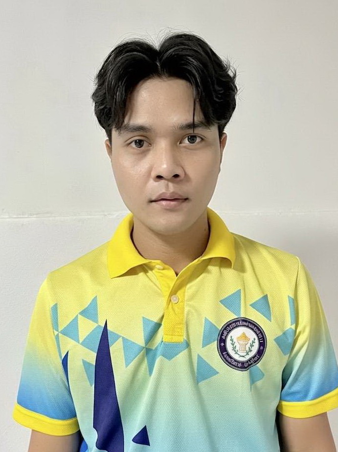 นายปรเมษฐ์  ทองดีวงศ์